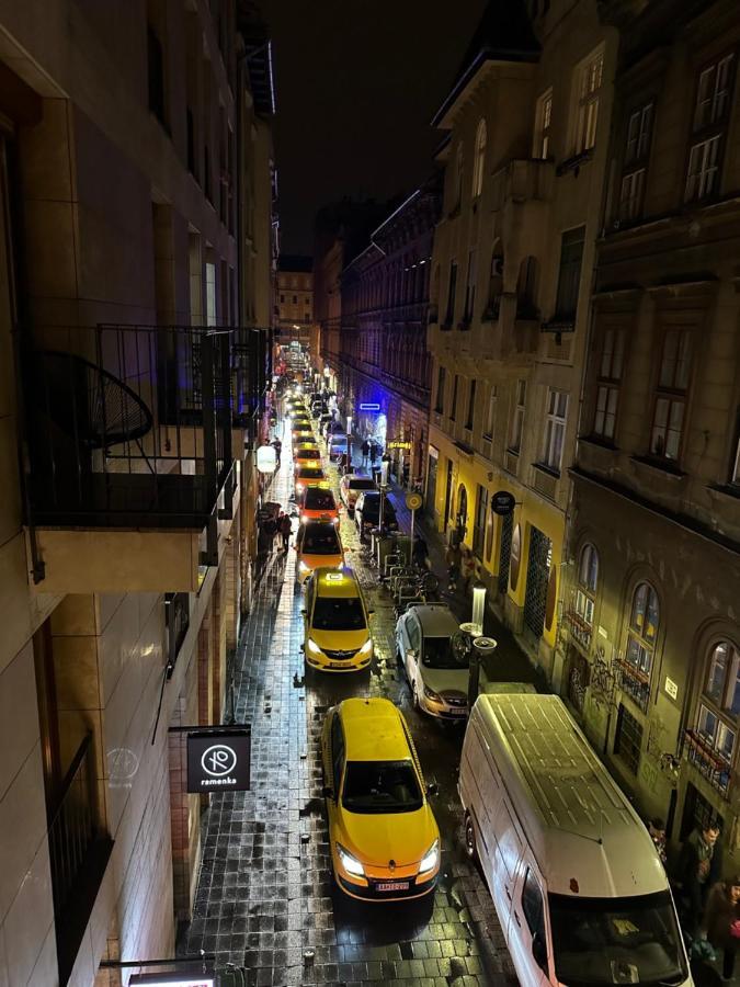 Artemisia Luxury Apartments Balcony II Budapest Bagian luar foto